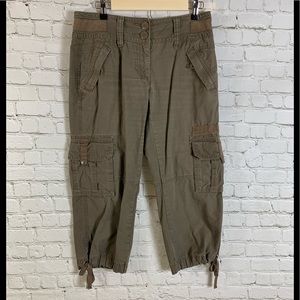 CAbi Olive Green/Beige Cargo Crop Khaki Pants Sz 8